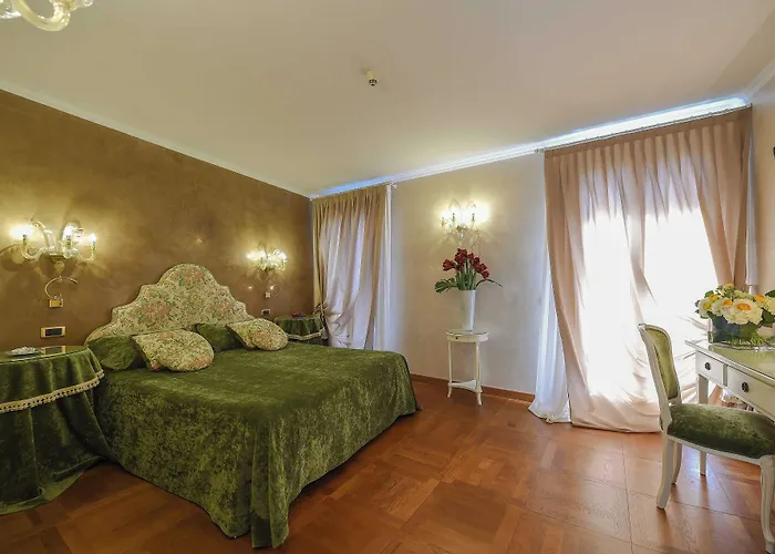 ホテル San Zaccaria 3*